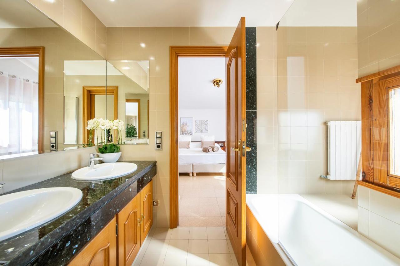 Villa Casa Mirestany- Wonderful House With Amazing Views Banyoles Exterior foto